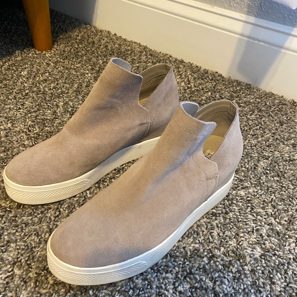 Steve Madden shoes